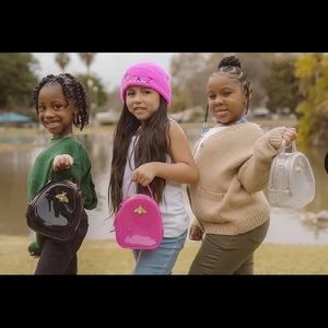 Sting like a bee purse